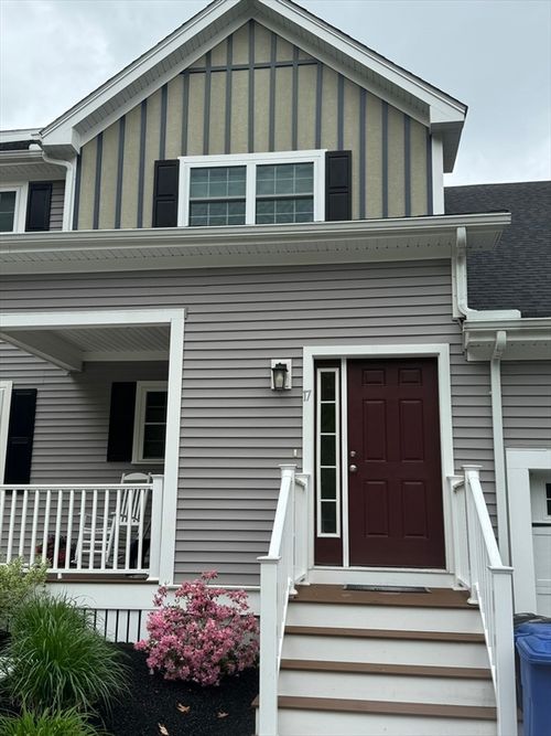 17-165 Cambridge Rd, Woburn, MA, 01801-4846 | Card Image