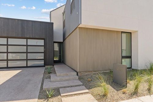 1329 E Pomelo Grove Ln, Phoenix, AZ, 85014-1868 | Card Image