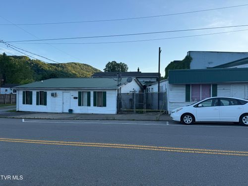 201 5th Street, Big Stone Gap, VA, 24219 | Card Image