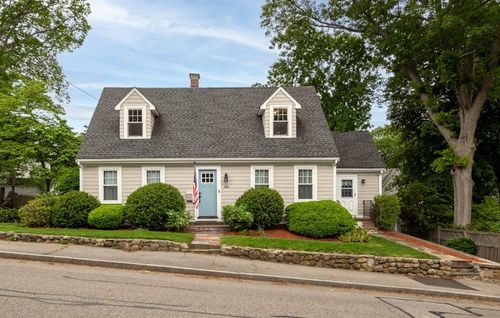 136 Walnut St, Braintree, MA, 02184-3120 | Card Image