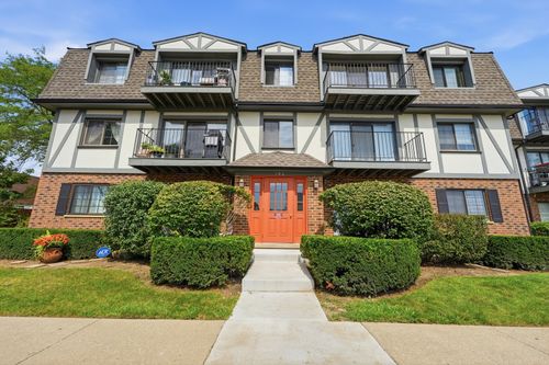 b-102 Steeple Dr, Buffalo Grove, IL, 60089-1761 | Card Image