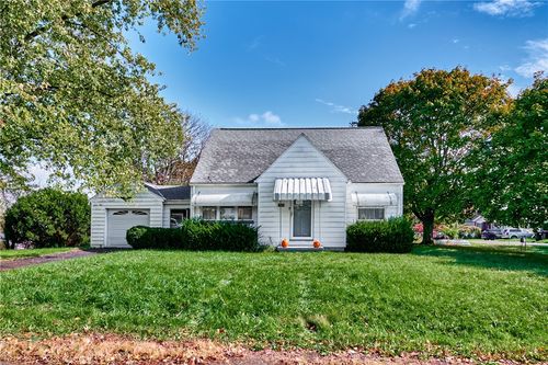 2800 22nd Ave, Beaver Falls, PA, 15010-2308 | Card Image