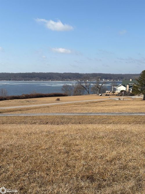 12 Riverview Ter, Nauvoo, IL, 62354-2342 | Card Image