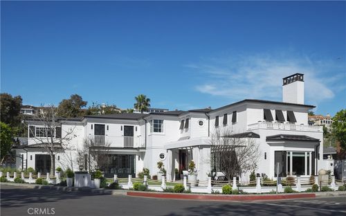 2442 Marino Dr, Newport Beach, CA, 92663-5629 | Card Image