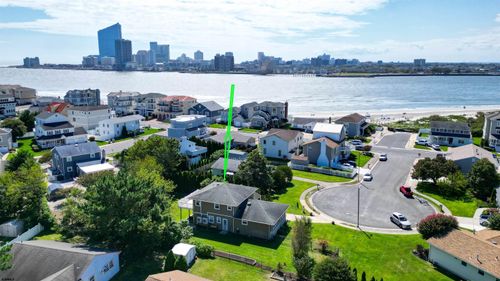 3 Bay Ct, Brigantine, NJ, 08203-1101 | Card Image