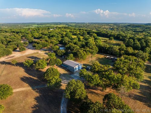 106082 N 3810 Rd, Okemah, OK, 74859-5228 | Card Image
