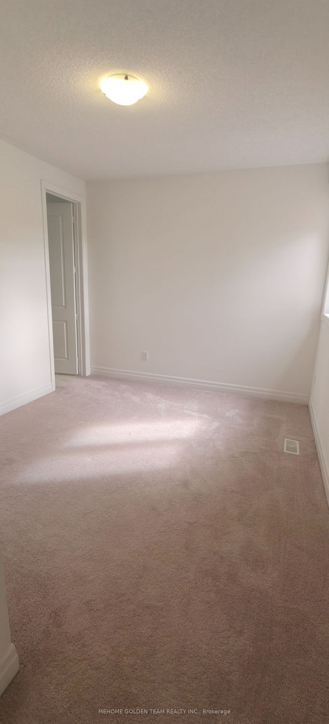 24 Frank Kelly Dr, House other with 4 bedrooms, 4 bathrooms and 2 parking in Holland Landing ON | Image 4