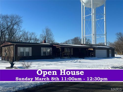 112 E 6th St, Staunton, IL, 62088-2147 | Card Image