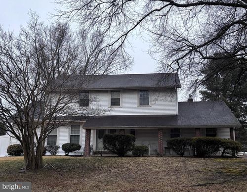 1 Pine Ct, Blackwood, NJ, 08012-4307 | Card Image