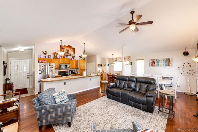 27424 Forest Ridge Dr, House other with 5 bedrooms, 3 bathrooms and 2 parking in Kiowa CO | Image 9