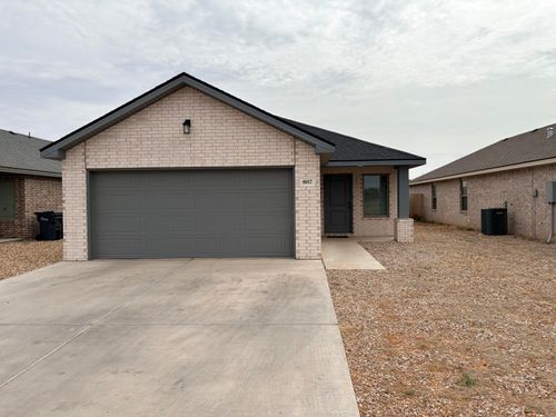 8017 Date Ave, Lubbock, TX, 79404-2043 | Card Image