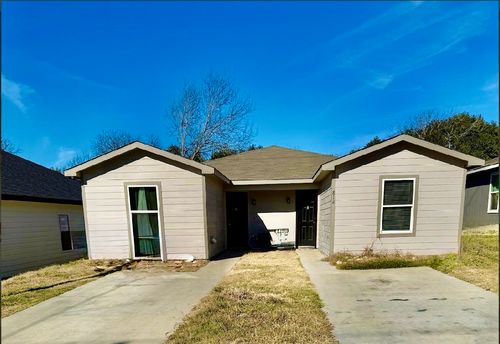 812 S 22nd St, Temple, TX, 76501-6181 | Card Image