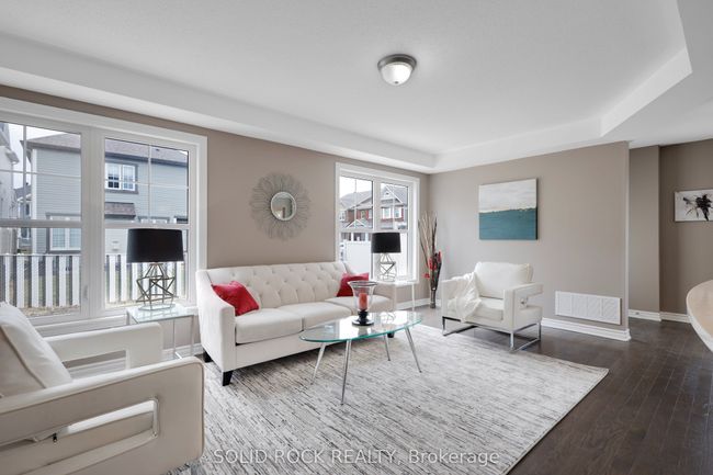 143 Bartonia Cir, House other with 5 bedrooms, 4 bathrooms and 4 parking in Orléans ON | Image 21
