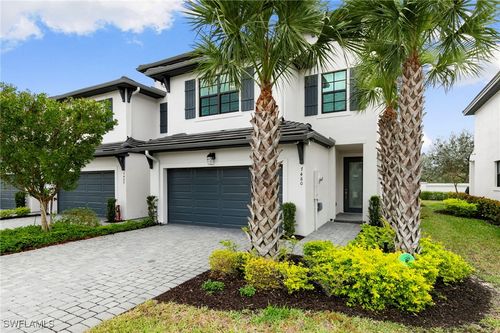 7480 Rockefeller Dr, NAPLES, FL, 34119-9851 | Card Image