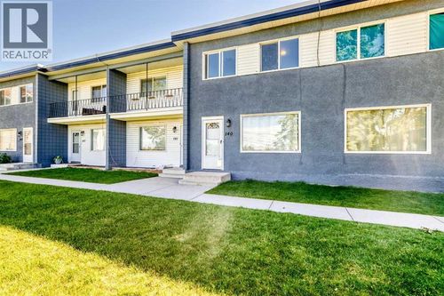 2211 19 St Ne, Calgary, AB, T2E4Y5 | Card Image