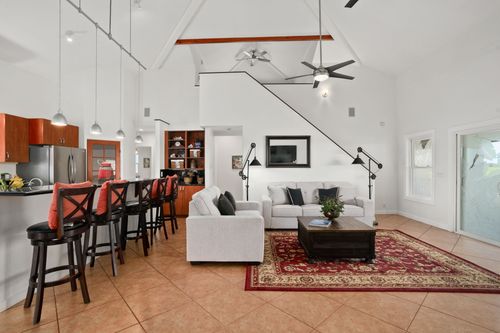 3238 Unahe St, Lihue, HI, 96766-1273 | Card Image