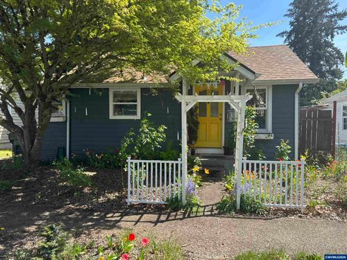 1018 7th St Nw, Salem, OR, 97304-3946 | Card Image