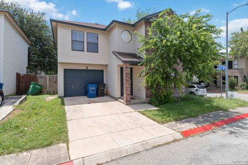 8902 Breezefield, San Antonio, TX, 78240-5446 | Card Image