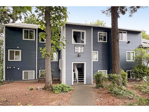 53-12600 Se Freeman Way, Milwaukie, OR, 97222 | Card Image