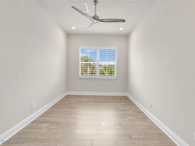 UNIT-201 - 8860 Saint Lucia Dr, Condo with 3 bedrooms, 3 bathrooms and null parking in NAPLES FL | Image 19