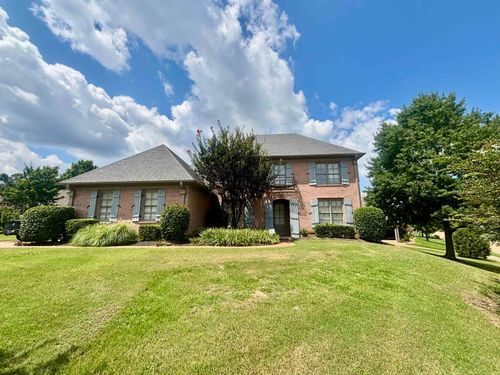 10206 Herons Landing Cv, Lakeland, TN, 38002-8328 | Card Image