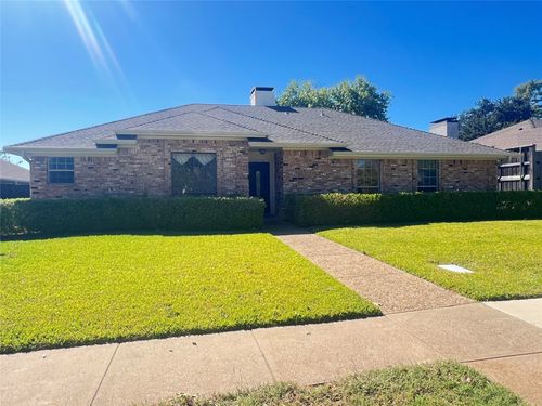 2312 Blue Cypress Dr, Richardson, TX, 75082-3322 | Card Image