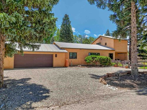 315 Spruce Lane, Taos, NM, 87571 | Card Image