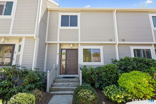 33-33 Strathmore Ln, Westport, CT, 06880-4715 | Card Image