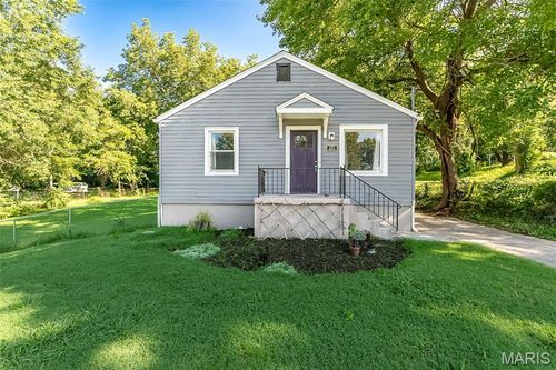 1377 Heydt Ave, Saint Louis, MO, 63135-2229 | Card Image