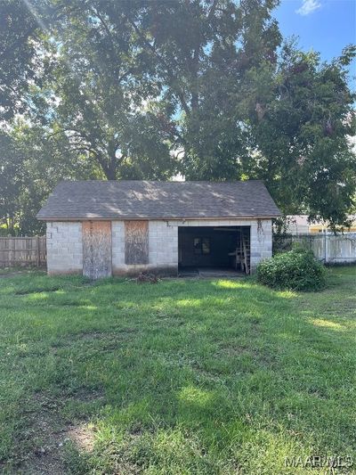 2183 Broad Street, House other with 3 bedrooms, 1 bathrooms and null parking in Selma AL | Image 3