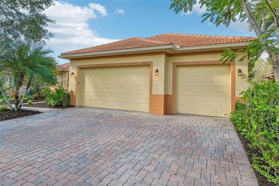 517 Milano Road, House other with 3 bedrooms, 2 bathrooms and null parking in Poinciana FL | Image 3