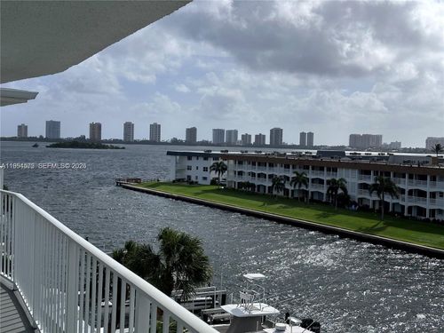 apt-507-104 Paradise Harbour Blvd, North Palm Beach, FL, 33408-5057 | Card Image