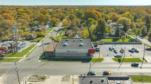 17658 E Warren Ave, Detroit, MI, 48224-2107 | Card Image