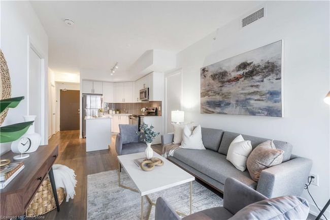 807 - 550 N Service Rd, House attached with 2 bedrooms, 2 bathrooms and 1 parking in Grimsby ON | Image 5