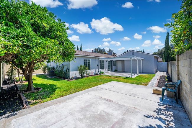 19631 Fagan Way, House other with 4 bedrooms, 2 bathrooms and 4 parking in Cerritos CA | Image 21