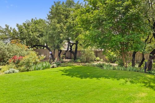 17700 Linkview Dr, Dripping Springs, TX, 78620-2670 | Card Image