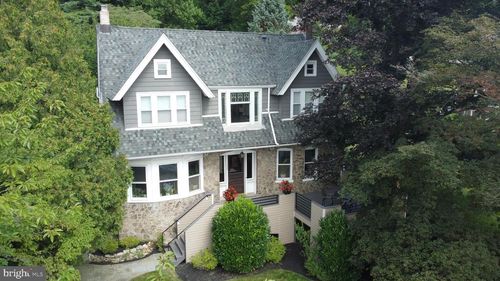 130 Parker Ave, College Hill, PA, 18042-1361 | Card Image