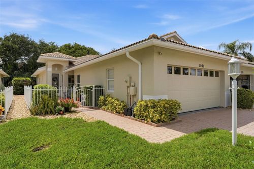 1071 Topelis Dr, ENGLEWOOD, FL, 34223-5618 | Card Image
