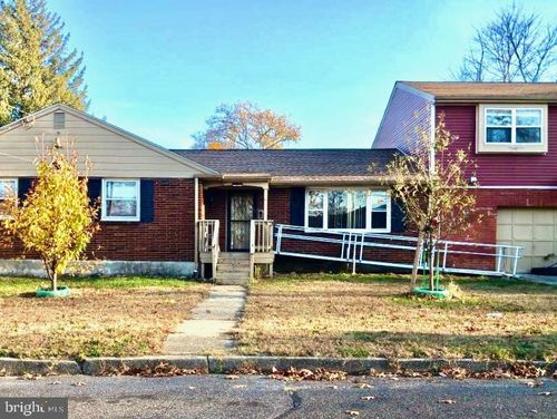 7316 Romeo Ave, PENNSAUKEN, NJ, 08110-4008 | Card Image