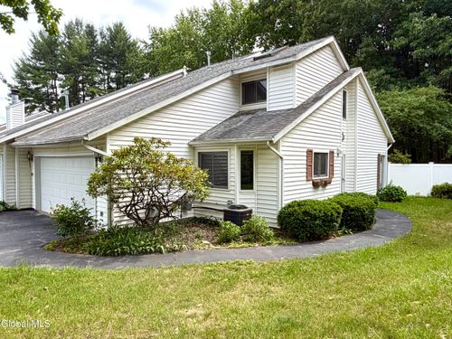 20 Green Meadow Drive, Clifton Park, NY, 12065 | Card Image