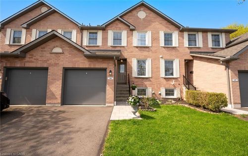 16-2935 Headon Forest Drive, Burlington, ON, L7M3Z7 | Card Image
