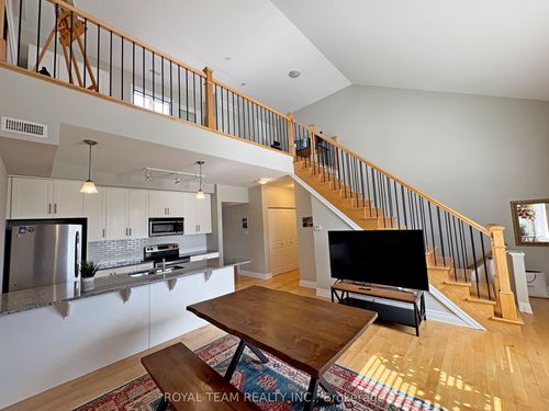42 Meach Pvt, Stittsville, ON, K2S0T8 | Card Image