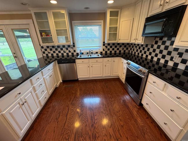 2025 Fairway St, House other with 4 bedrooms, 3 bathrooms and null parking in Stuttgart AR | Image 12