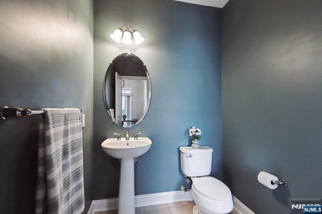 28 Elston Ct, Townhouse with 2 bedrooms, 3 bathrooms and null parking in Haskell NJ | Image 29