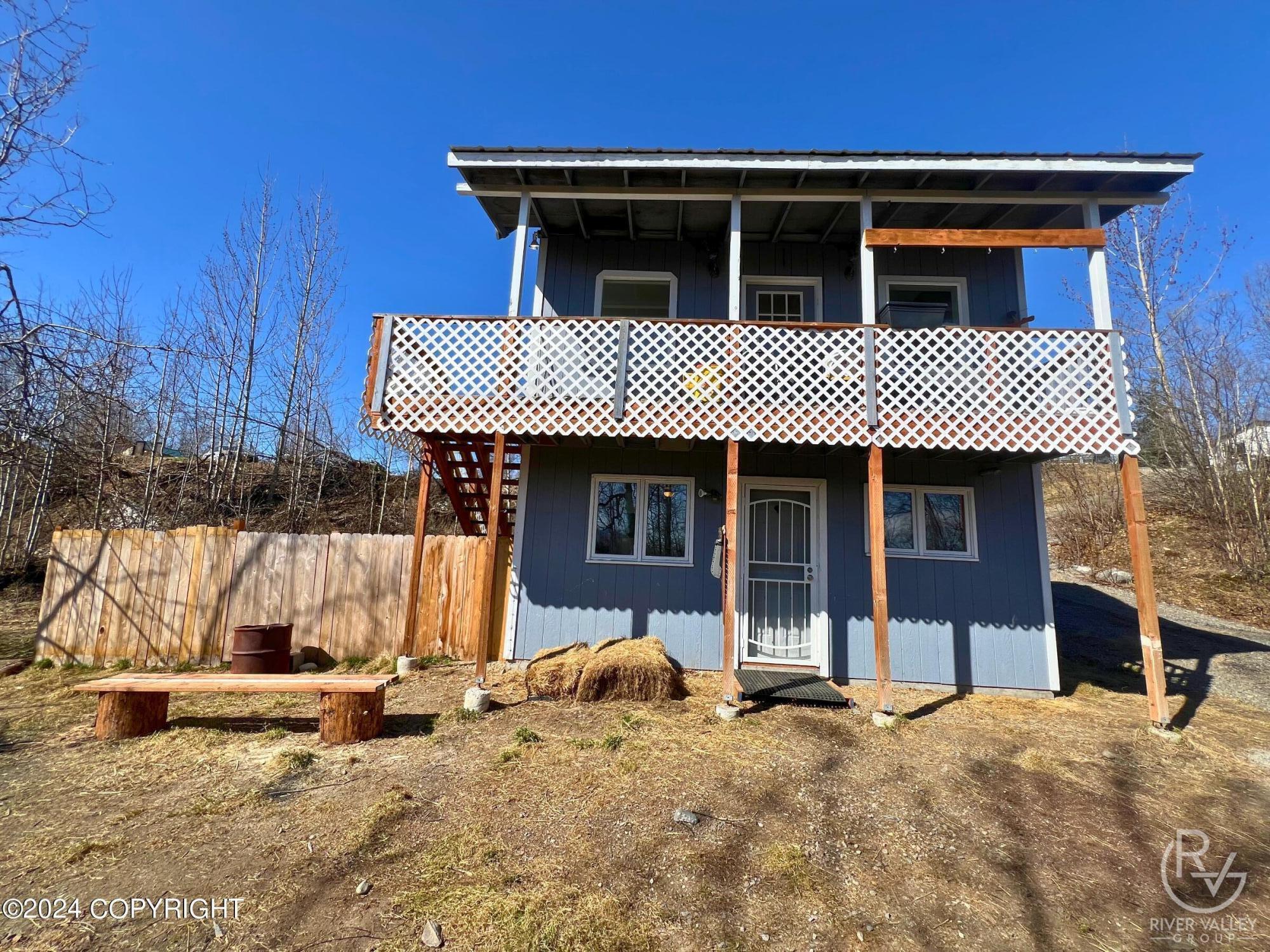 Hilltop Cir, Wasilla, AK 99623