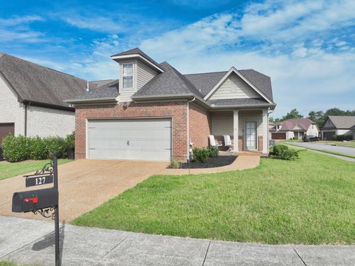 127 England Pl, Hendersonville, TN, 37075-3269 | Card Image