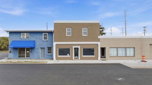 716 8th Ave N, Myrtle Beach, SC, 29577-3857 | Card Image