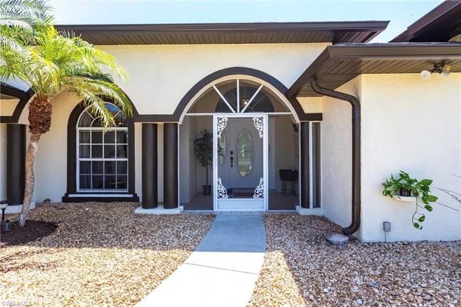 25179 Campos Dr, House other with 3 bedrooms, 3 bathrooms and 2 parking in PUNTA GORDA FL | Image 6