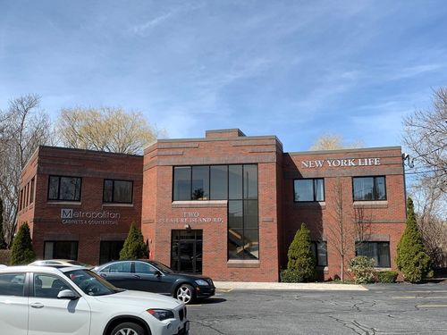2 Pleasure Island Rd, Wakefield, MA, 01880-1276 | Card Image