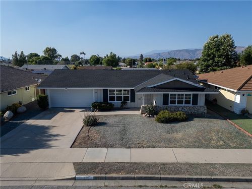 1340 W Whittier Ave, Hemet, CA, 92543-5808 | Card Image